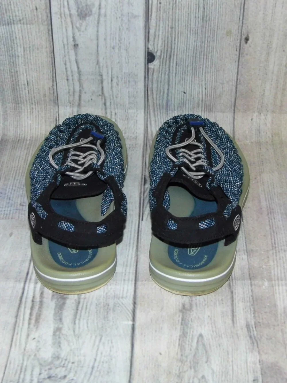 KEEN Uneek Blue/Gray Sandals Mens Size 8.5